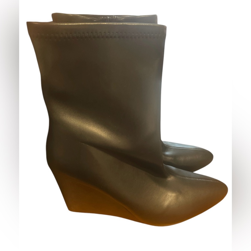 black wedge zip up ankle boots